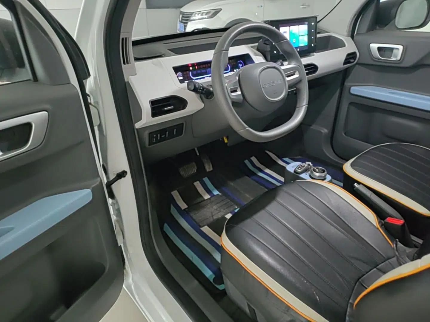 Geely Galaxy Panda 2023 Panda Mini 120km Super Cute Bear — миниатюра 18