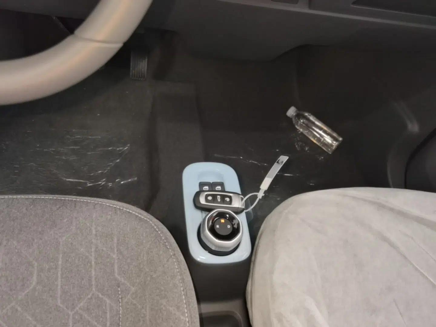 Geely Galaxy Panda 2024 Panda Mini 200km Endurance Bear — миниатюра 21
