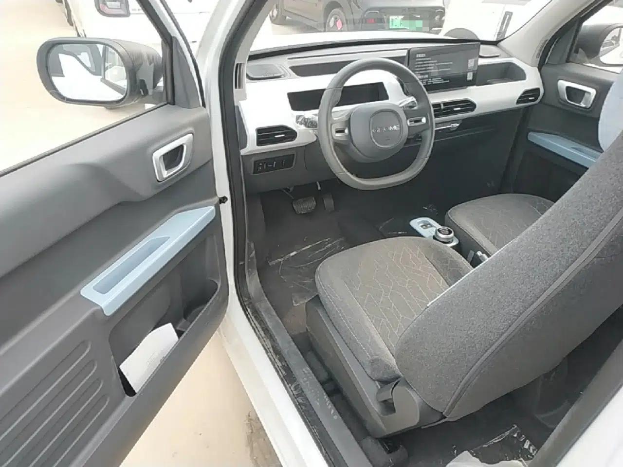 Geely Galaxy Panda 2024 Panda Mini 200km Endurance Bear — миниатюра 18