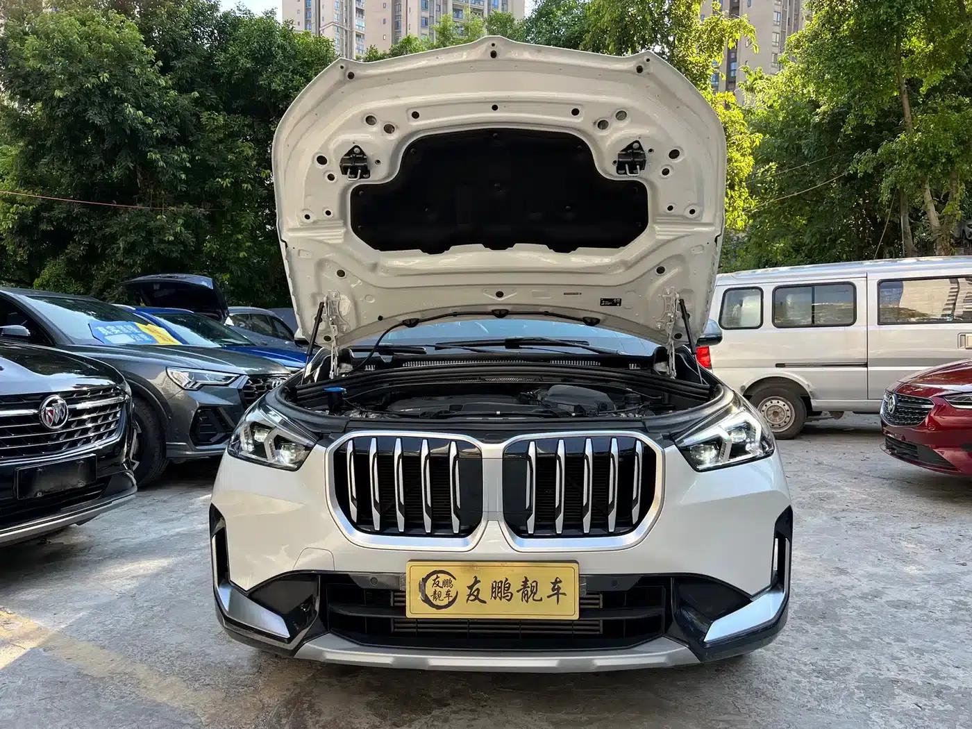 2023 BMW X1 sDrive20Li X Design Package — миниатюра 4