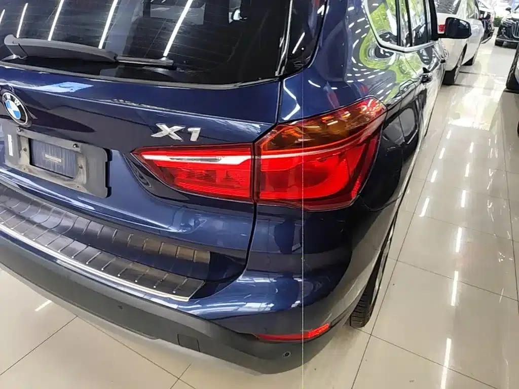BMW X1 2016 sDrive18Li Premium — миниатюра 24