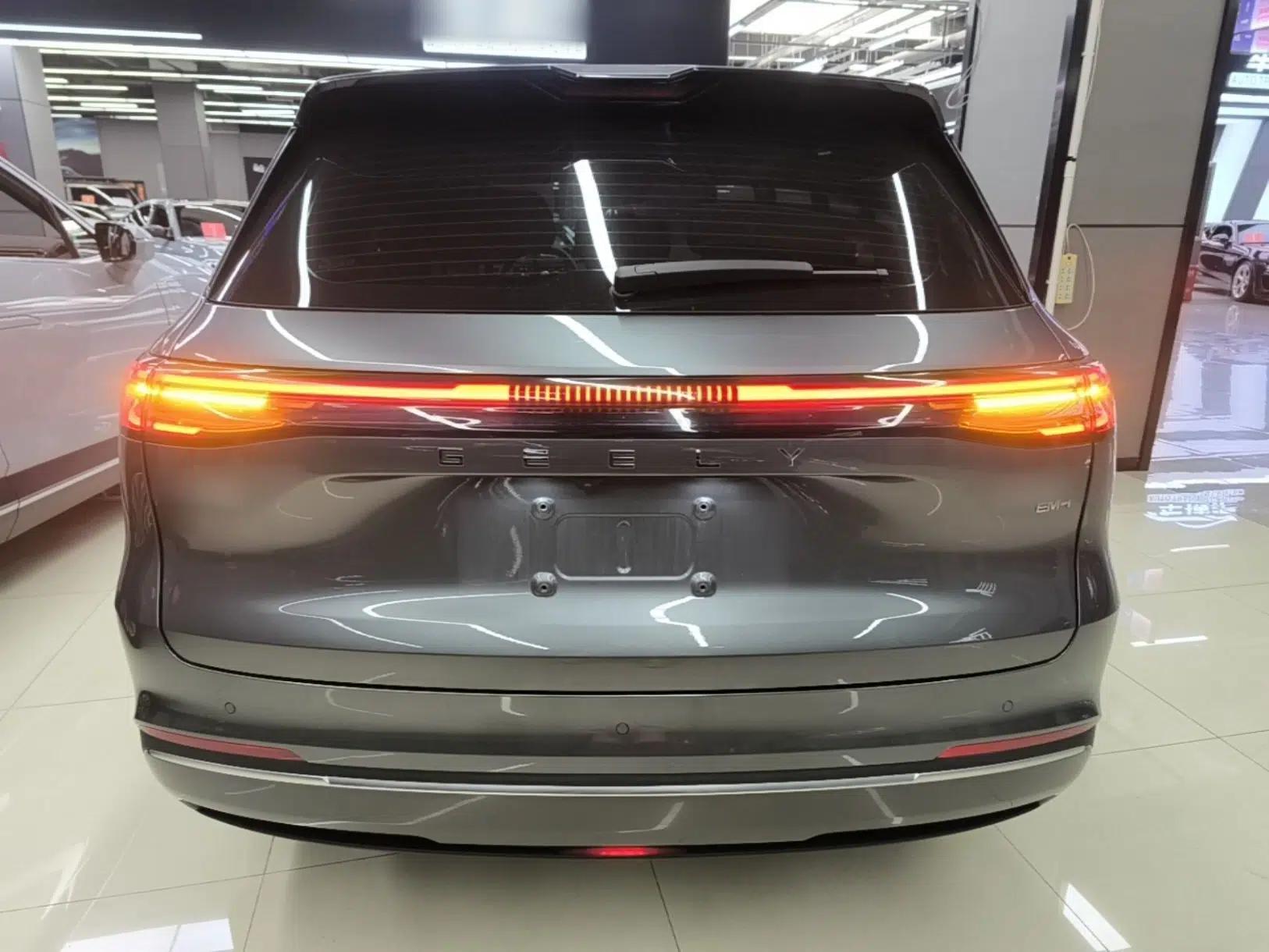 Geely Galaxy Xingjian 7 EM-i 2025 120km Exploration+ Version — миниатюра 5