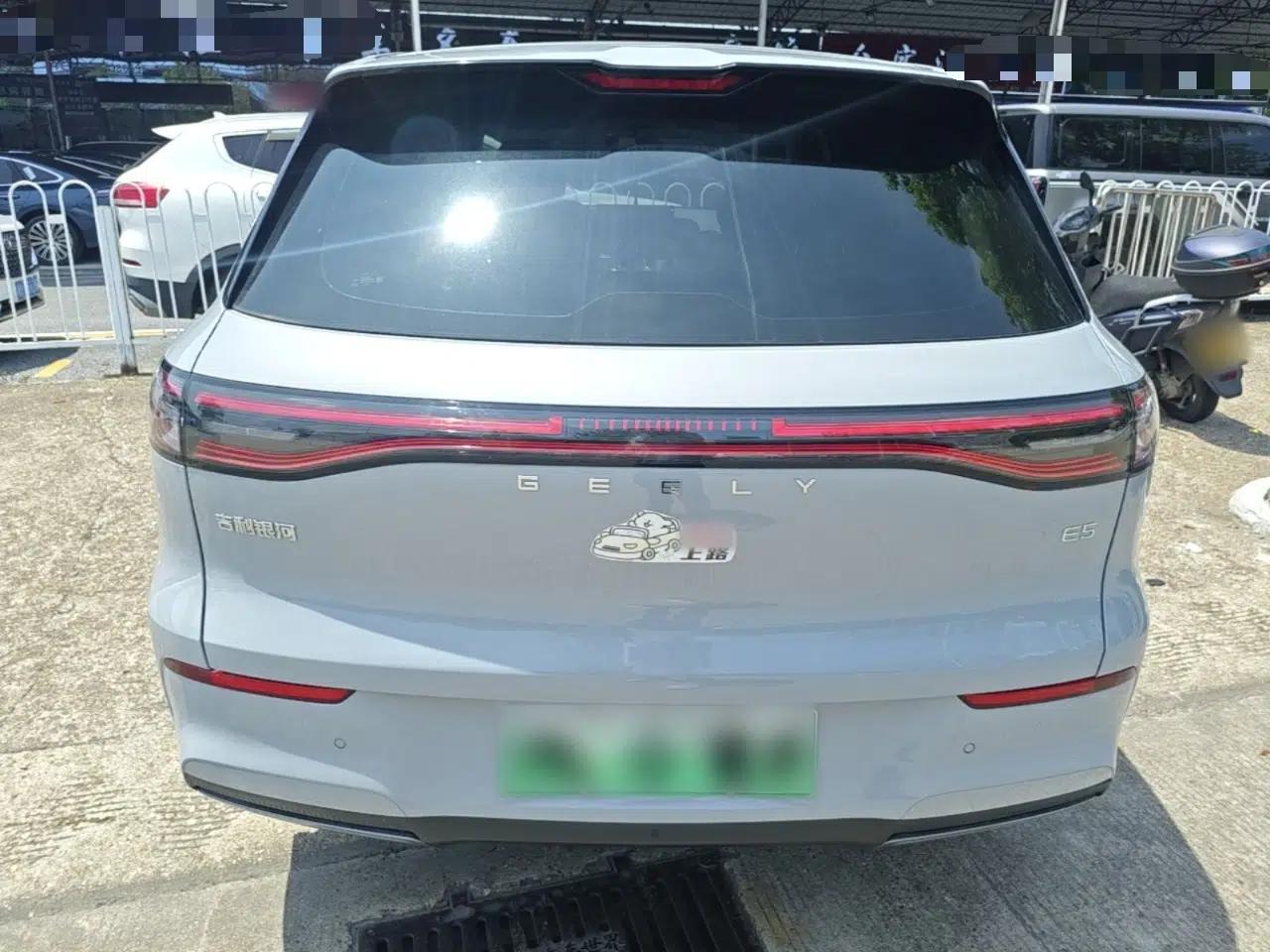 Geely Galaxy E5 2024 Model 530km Business Edition — миниатюра 5