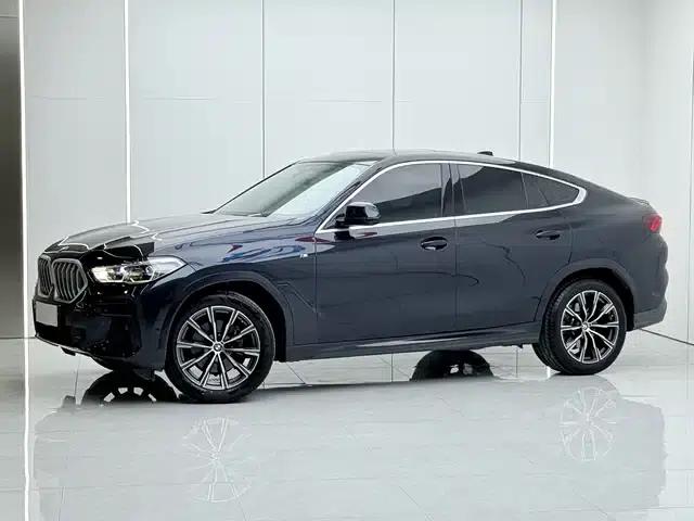 2022 BMW X6 xDrive40i M Sport Package
