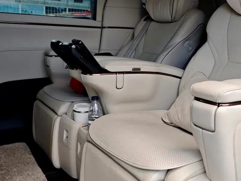 Lexus LM 2023 350h E-Four 7-Seat Elegant Edition — миниатюра 7