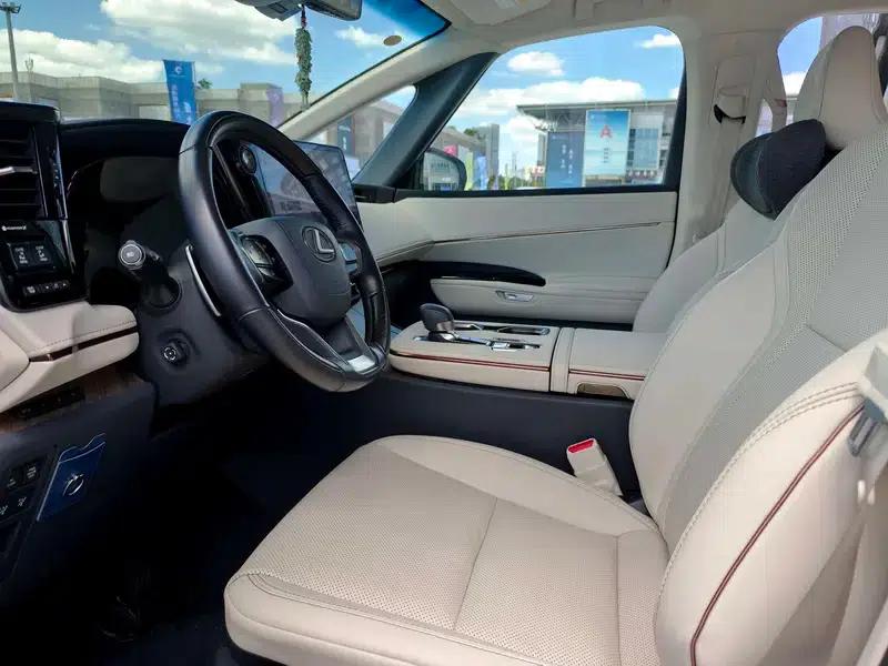 Lexus LM 2023 350h E-Four 7-Seat Elegant Edition — миниатюра 10