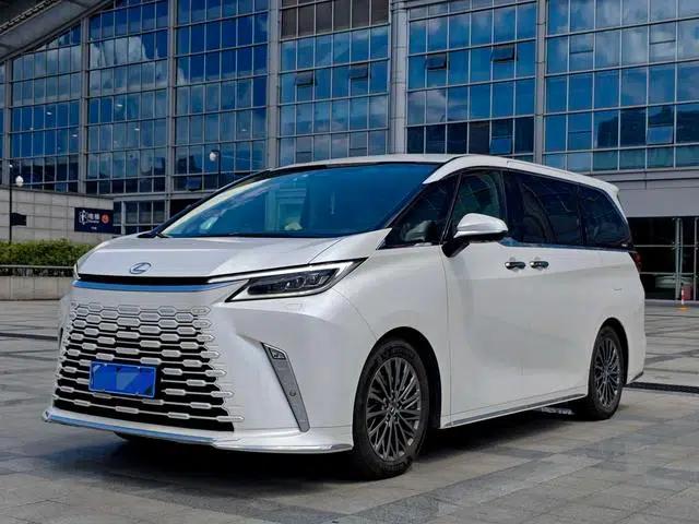 Lexus LM 2023 350h E-Four 7-Seat Elegant Edition