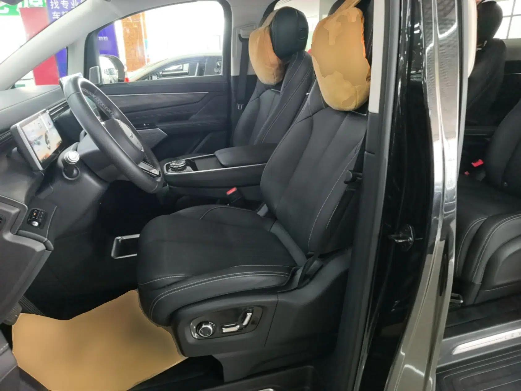 Geely Galaxy LEVC L380 2024 100 kWh 6-Seater Two-Wheel Drive Air — миниатюра 17
