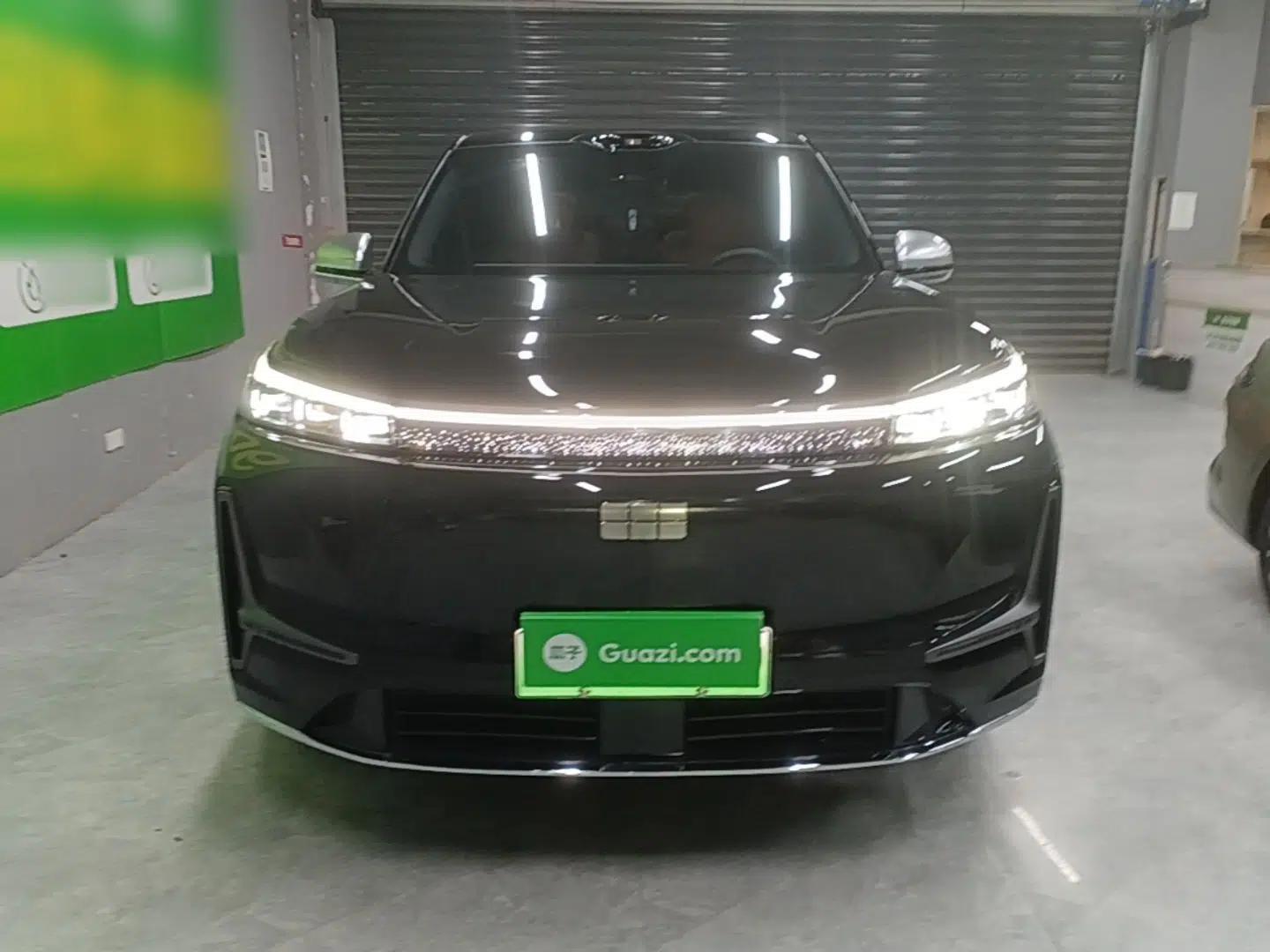 Geely Galaxy M9 2025 Model 210km Four-Wheel-Drive Leading Edition — миниатюра 2