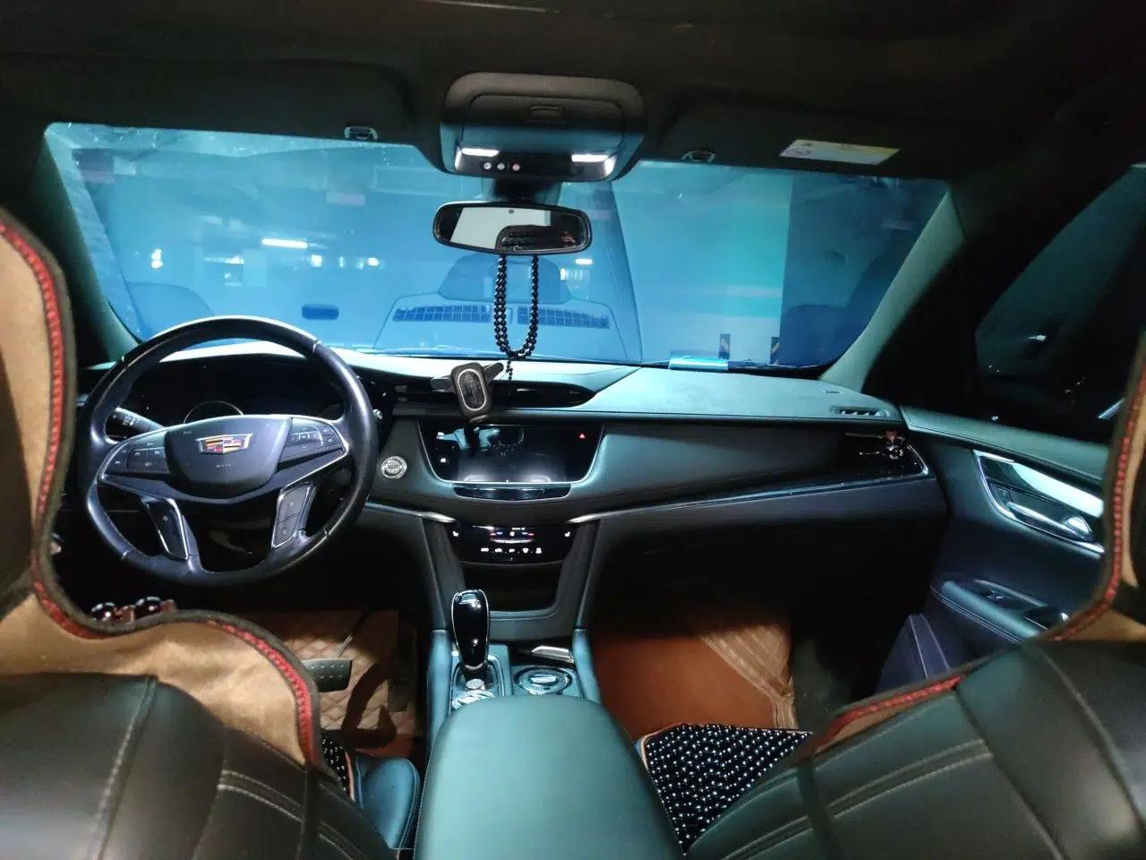Cadillac XT5 2020 28T Four-Wheel Drive Luxury Version — миниатюра 18