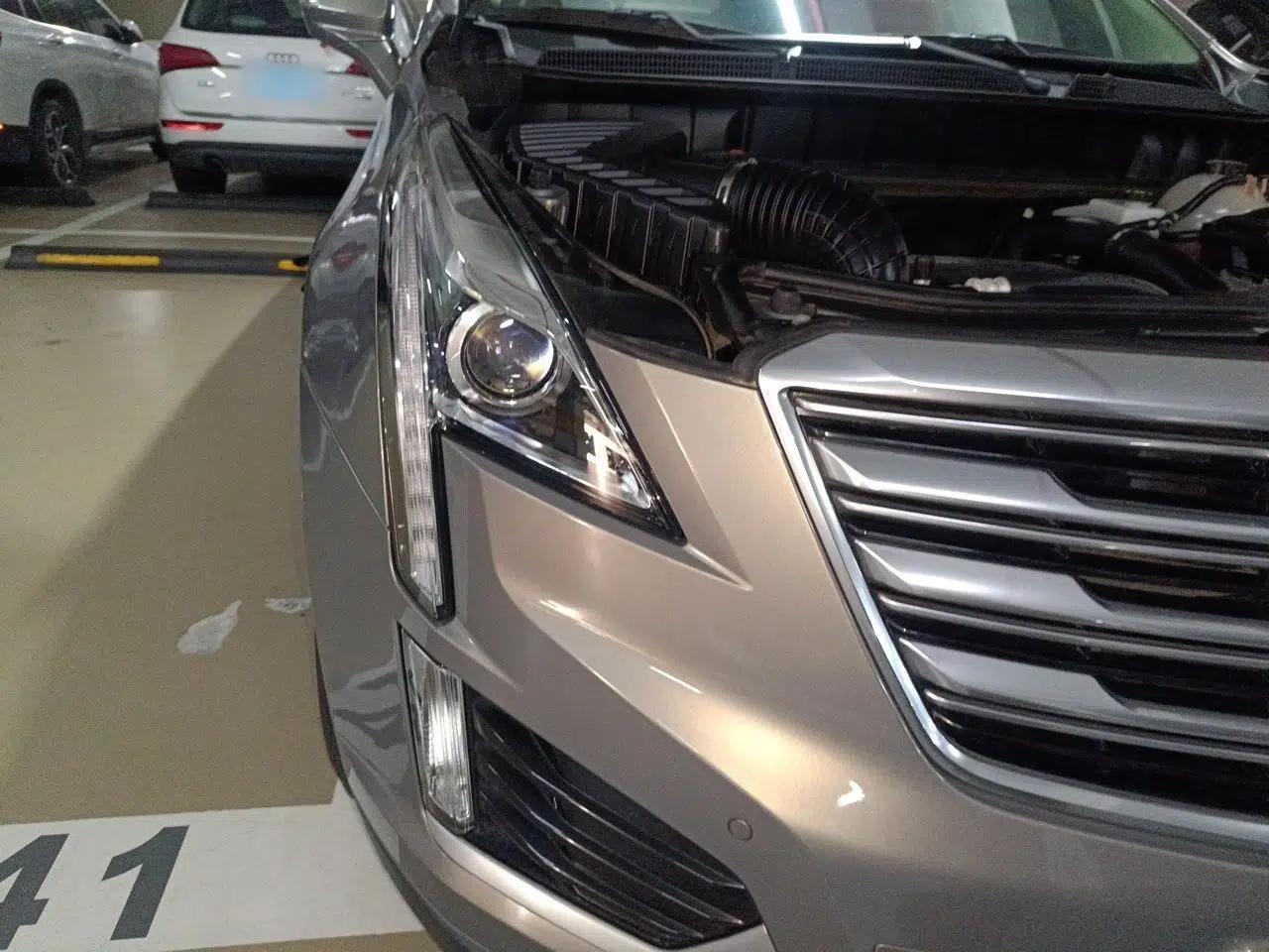 Cadillac XT5 2018 25T Luxury Model — миниатюра 7
