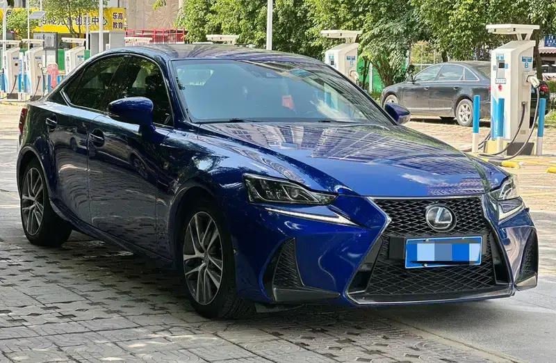 Lexus IS 2017 300 F SPORT Edition — миниатюра 3