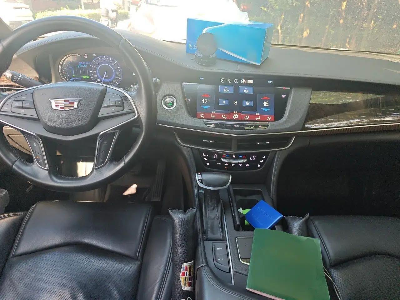 Cadillac CT6 2016 28T Luxury Model — миниатюра 9