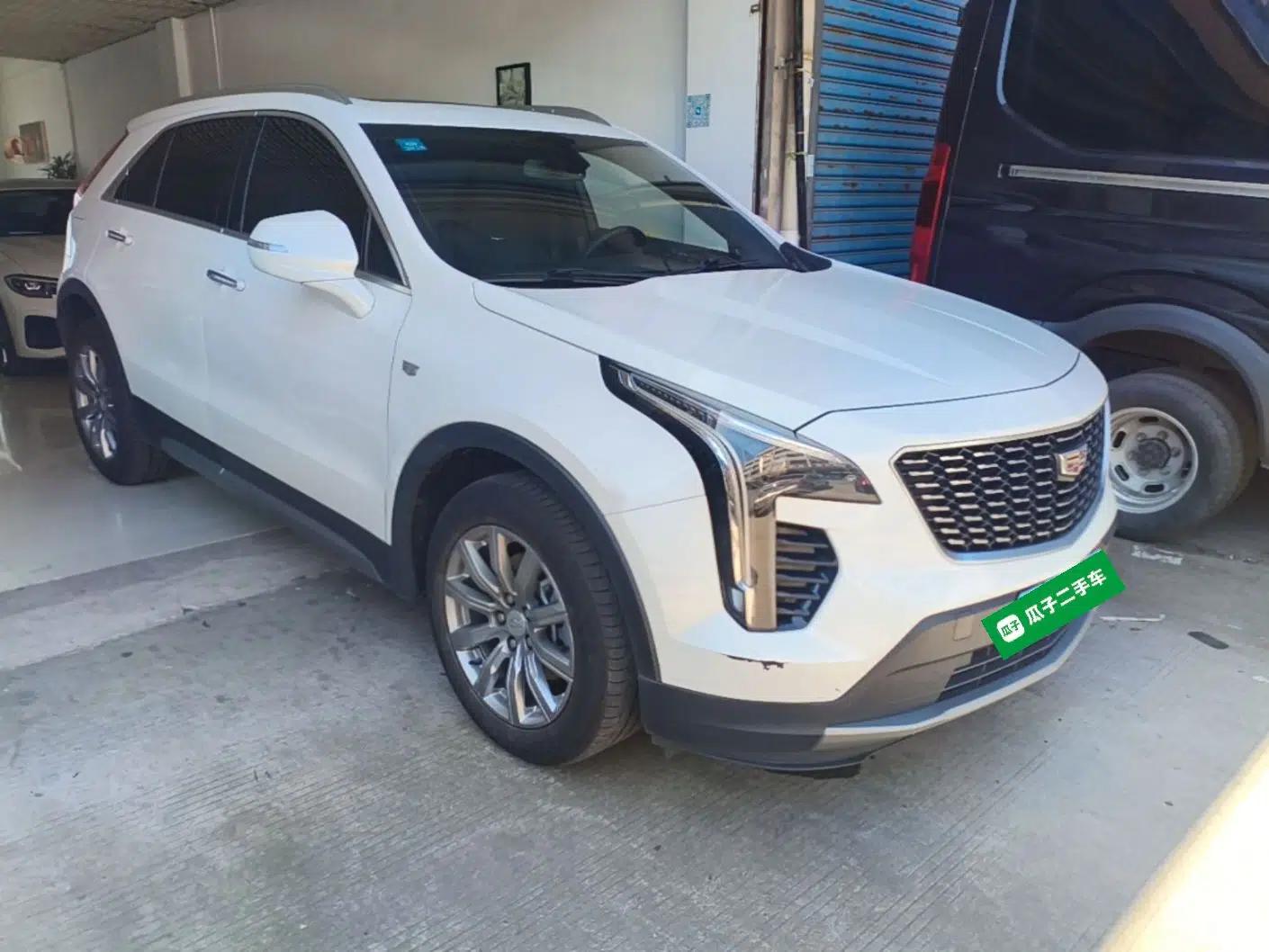 Cadillac XT4 2020 Revised Version 28T Two-Wheel Drive Luxury Edition — миниатюра 3