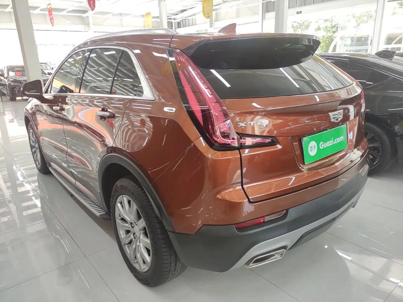 Cadillac XT4 2018 28T Two-Wheel Drive Leading Version — миниатюра 4