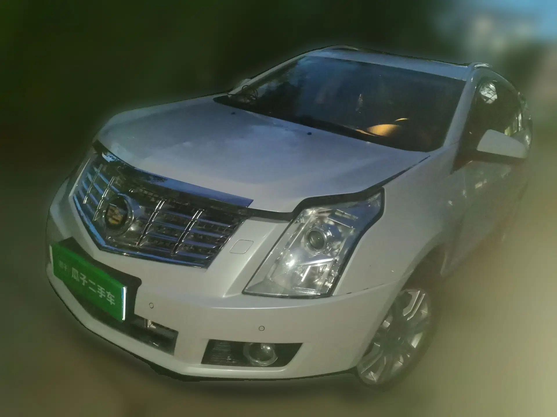 Cadillac SRX 2013 3.0L Elite Model — миниатюра 1