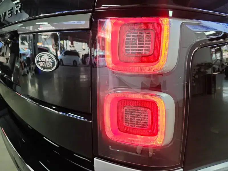 Range Rover 2021 3.0T Automatic 4WD 5-seater (Parallel Import) — миниатюра 7