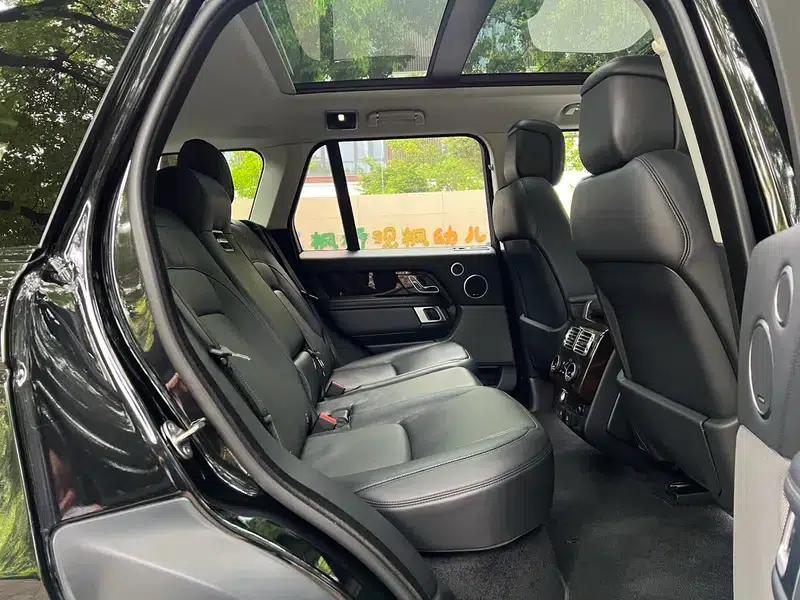 Range Rover 2021 3.0 L6 Legendary Edition — миниатюра 23