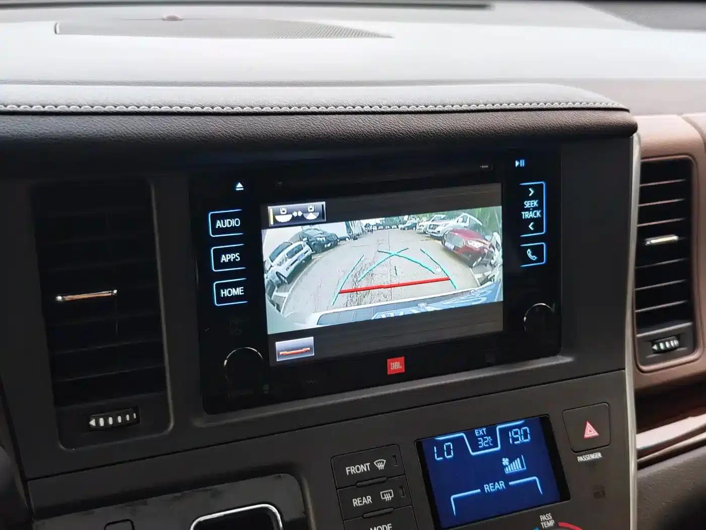 2015 SIENNA 3.5L AWD — миниатюра 24