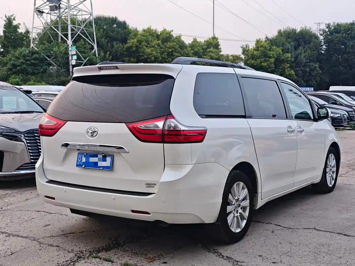 2015 SIENNA 3.5L AWD — миниатюра 5