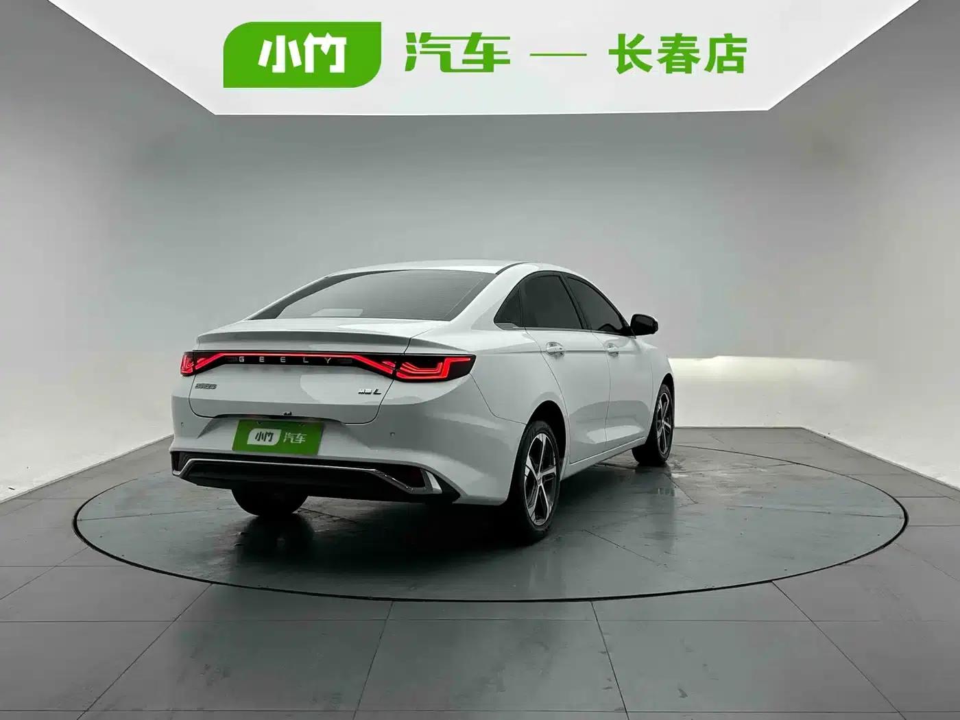 Geely Emgrand L 2022 1.4T CVT Supreme Edition — миниатюра 6