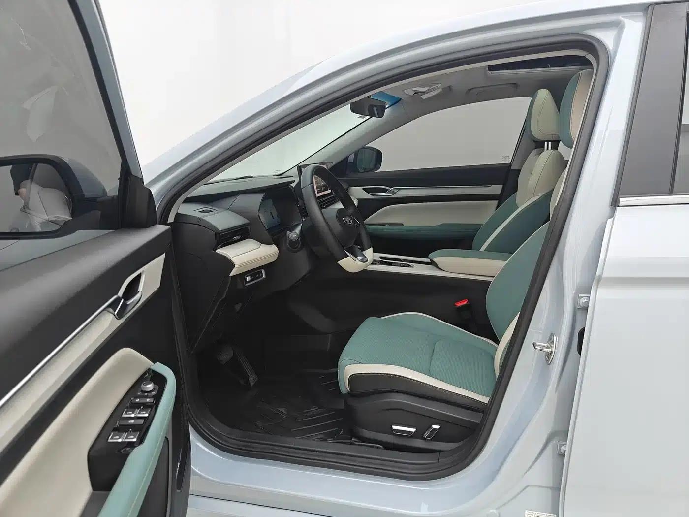 Geely Emgrand L HiP 2022 1.5TD-DHT Pro 100KM Super Speed — миниатюра 9