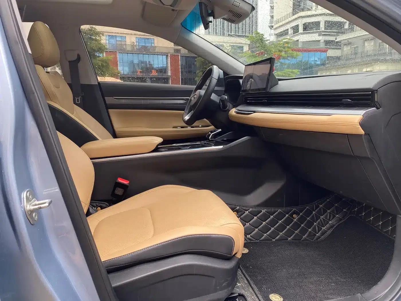 Geely Emgrand L HiP 2022 1.5TD-DHT Pro 100KM Super — миниатюра 9