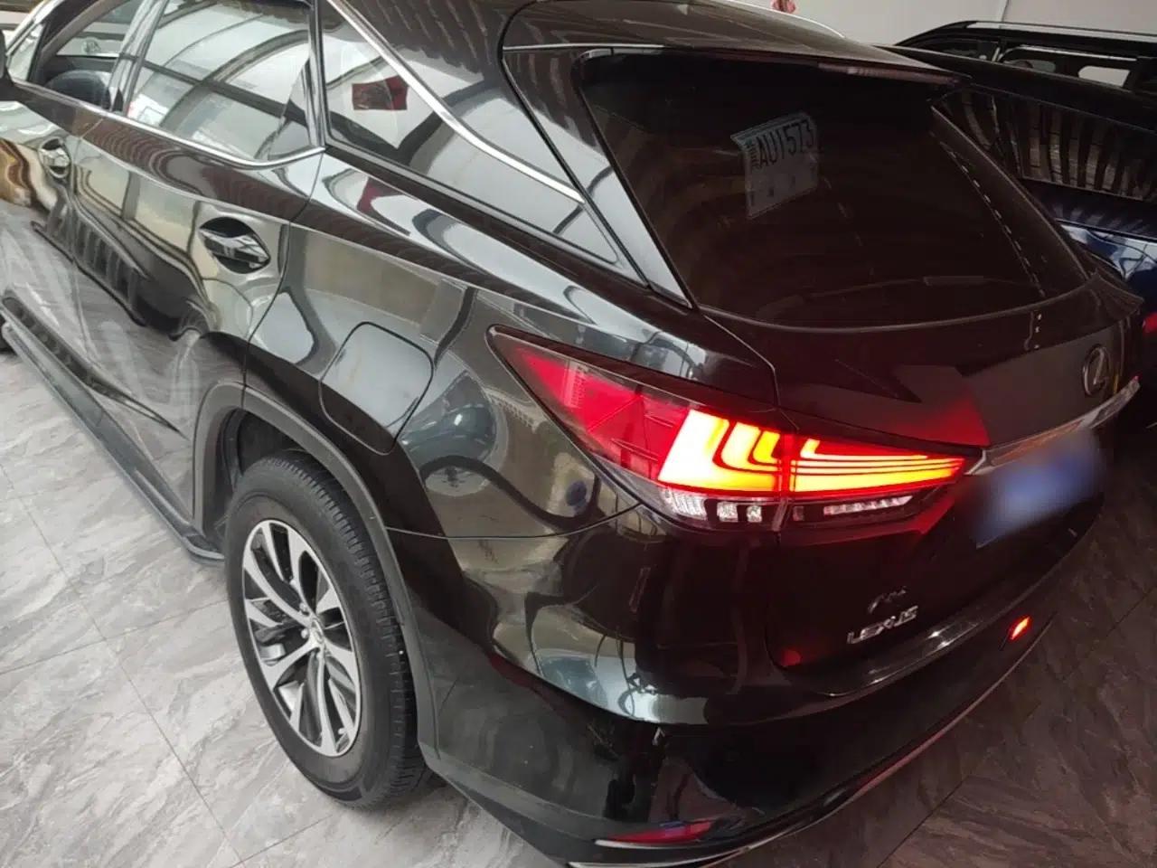 Lexus RX 2020 Revised Version 300 Two-Wheel Drive Elite Edition — миниатюра 4