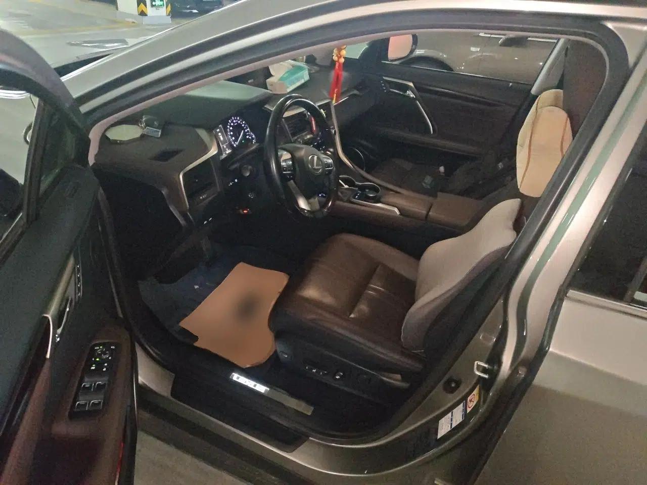 Lexus RX 2016 450h Four-Wheel Drive Luxury Edition — миниатюра 16