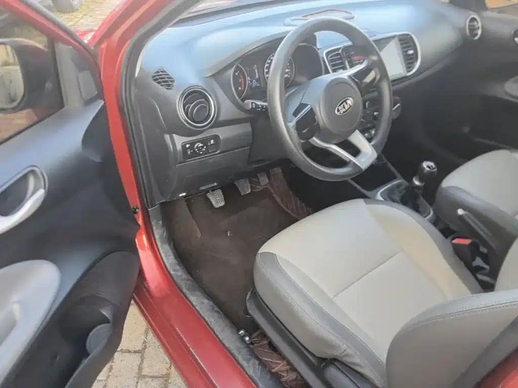 2017 Kia K2 1.4L Manual Smart Edition Value — миниатюра 16