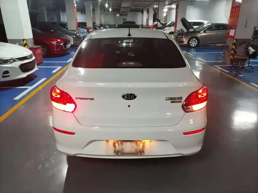 Kia K2 2017 1.4L Automatic Smart Edition Value — миниатюра 6