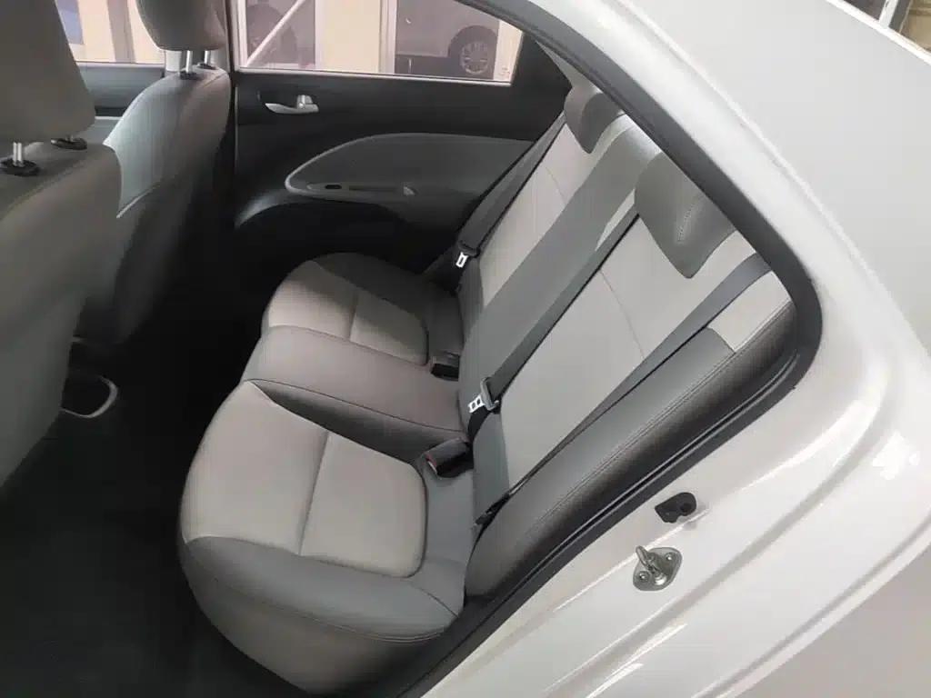 2017 Kia K2 1.4L Manual Smart Edition Value — миниатюра 17