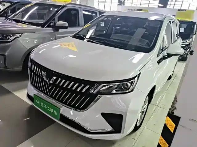 Wuling Jiachen 2022 1.5L Manual Comfort Edition