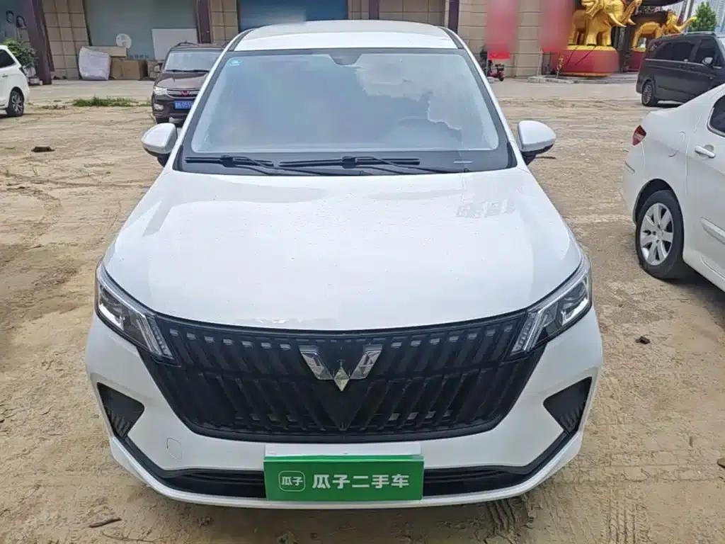 Wuling Jiachen 2022 1.5L Manual Enjoyment Elite Edition — миниатюра 3