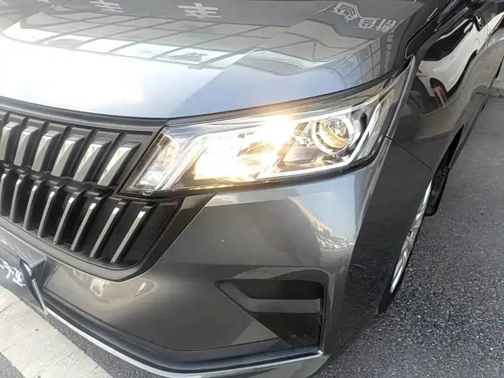 Wuling Jiachen 2022 1.5L Manual Enjoyment Elite Edition — миниатюра 24