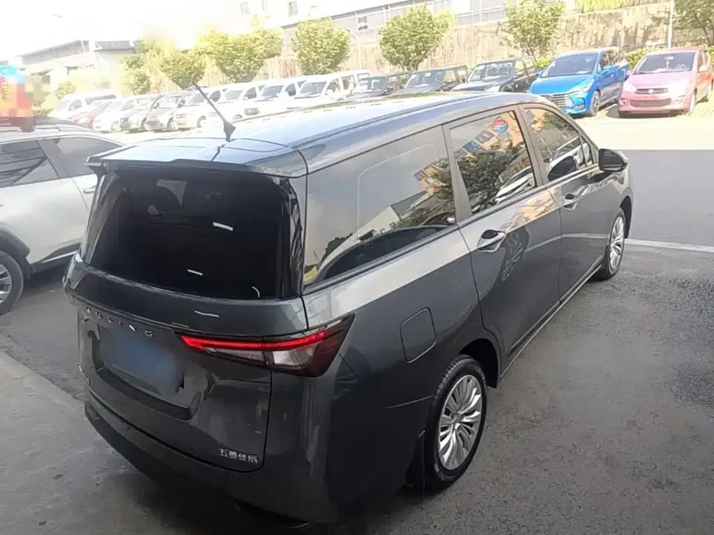 Wuling Jiachen 2022 1.5L Manual Enjoyment Elite Edition — миниатюра 7