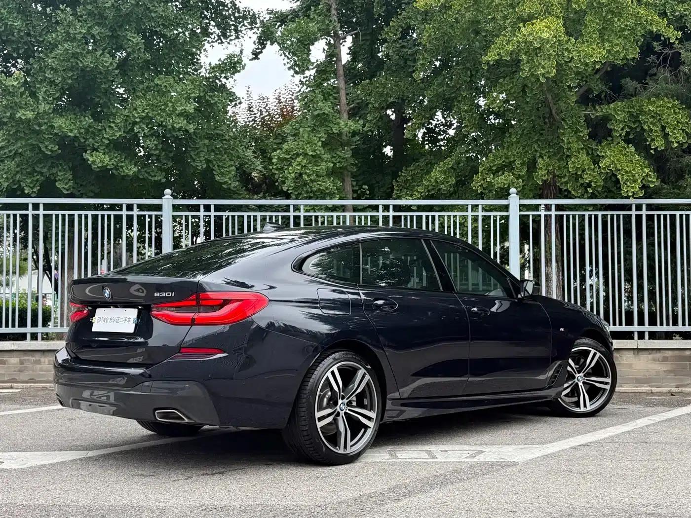 2022 BMW 6 Series GT 630i M Sport Package — миниатюра 4
