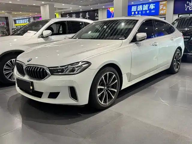 2021 BMW 6 Series GT 630i Luxury Design Package