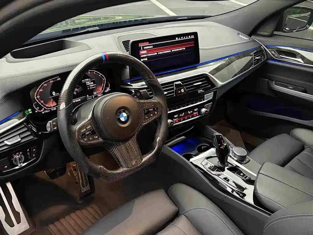 2021 BMW 6 Series GT 630i M Sport Package — миниатюра 14