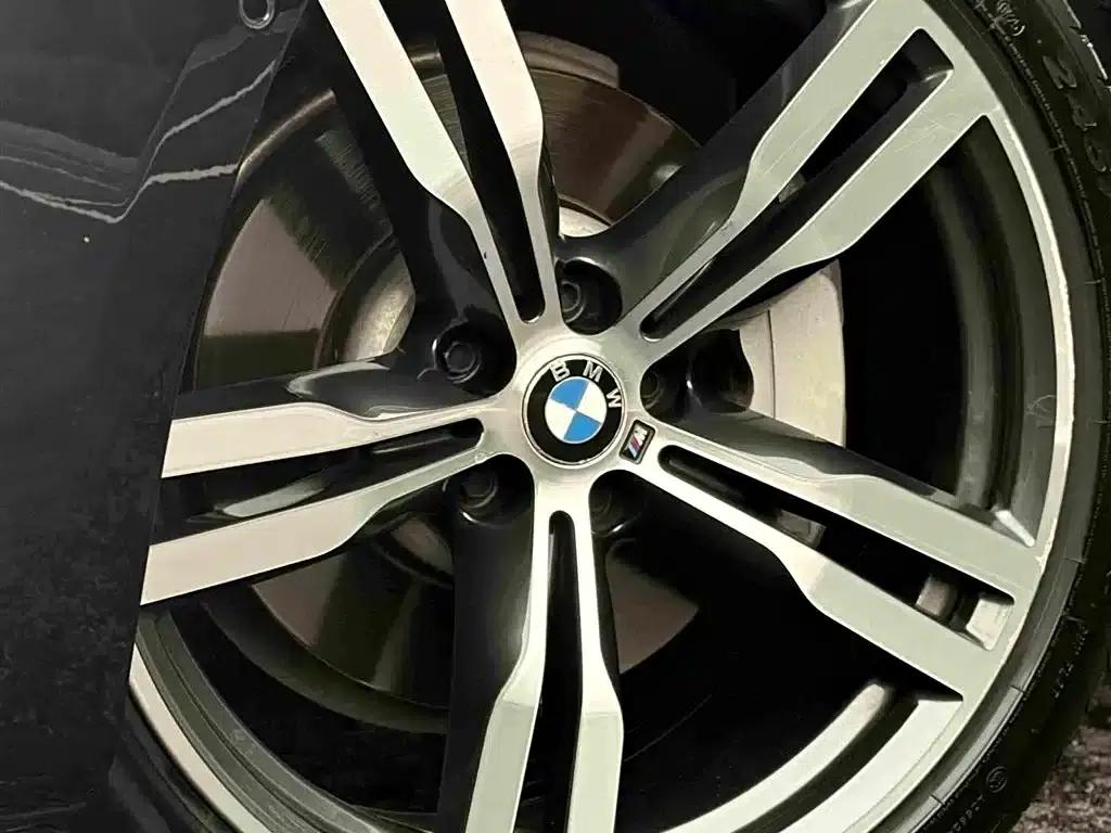 2021 BMW 6 Series GT 630i M Sport Package — миниатюра 8
