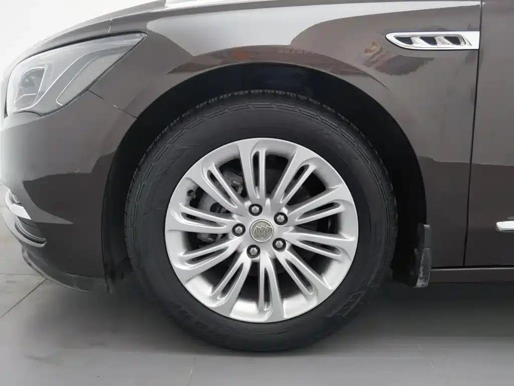 Buick LaCrosse 2016 30H Luxury Edition — миниатюра 17