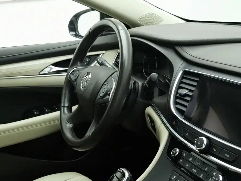 Buick LaCrosse 2016 30H Luxury Edition — миниатюра 22