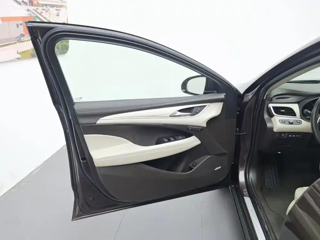 Buick LaCrosse 2016 30H Luxury Edition — миниатюра 8