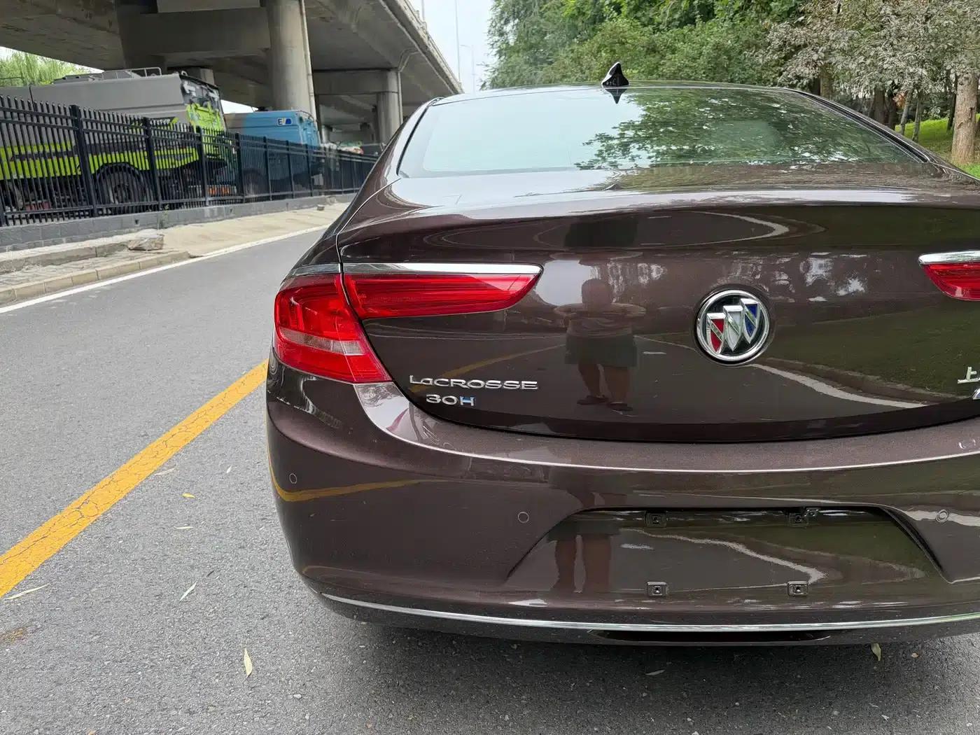 Buick LaCrosse 2016 30H Elite — миниатюра 13