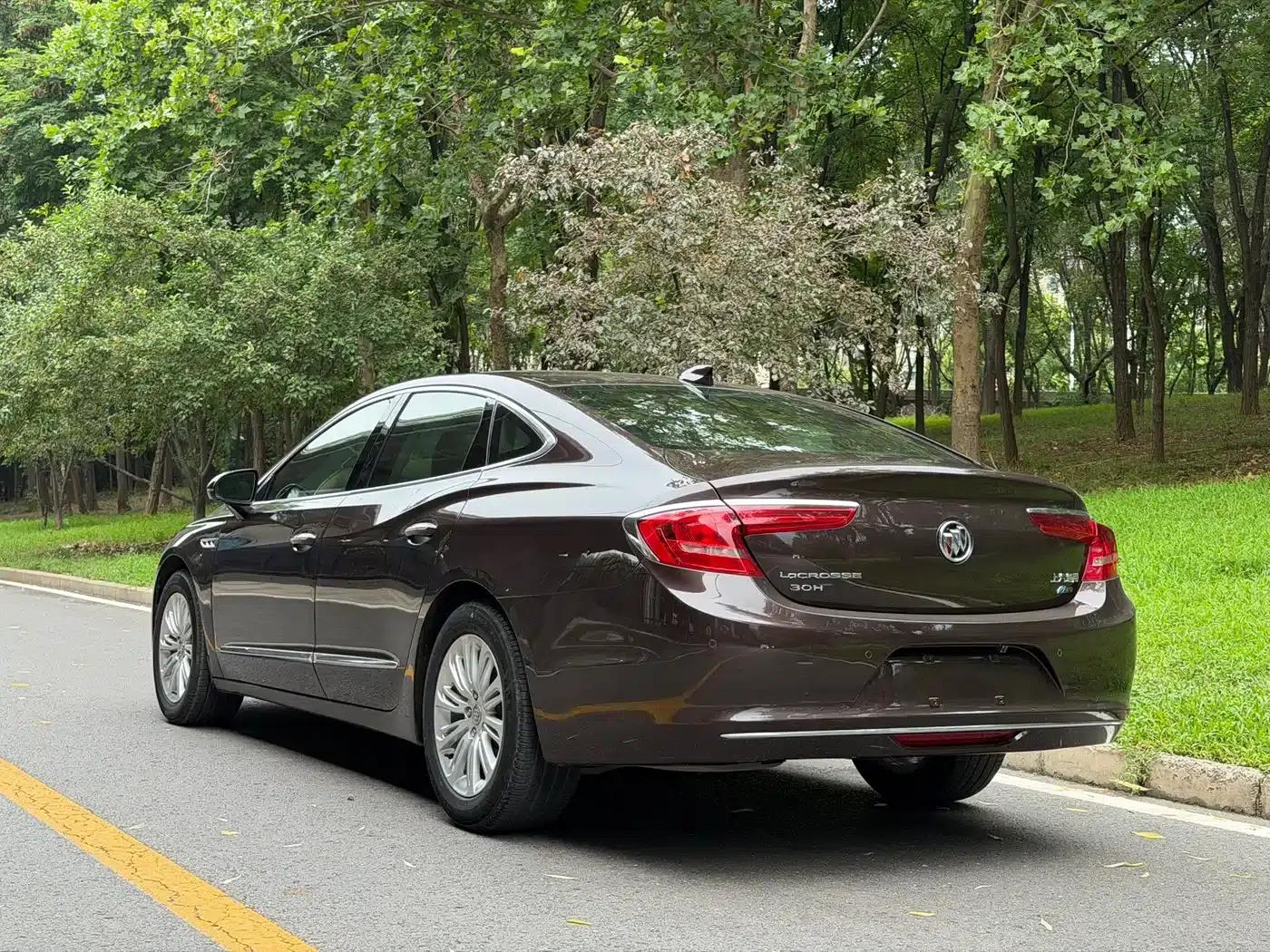 Buick LaCrosse 2016 30H Elite — миниатюра 14