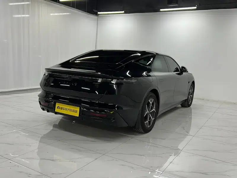 Lynk & Co 10 EM-P 2025 Model 240 AWD Ultra H5 — миниатюра 7