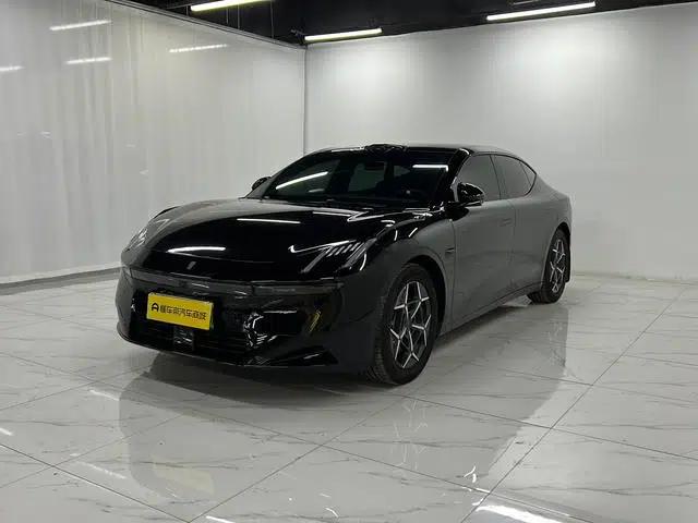 Lynk & Co 10 EM-P 2025 Model 240 AWD Ultra H5