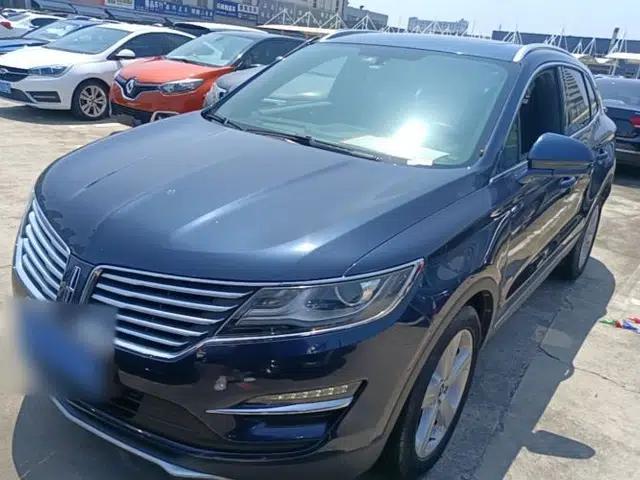 Lincoln MKC 2017 2.0T Two-Wheel Drive Deluxe Edition