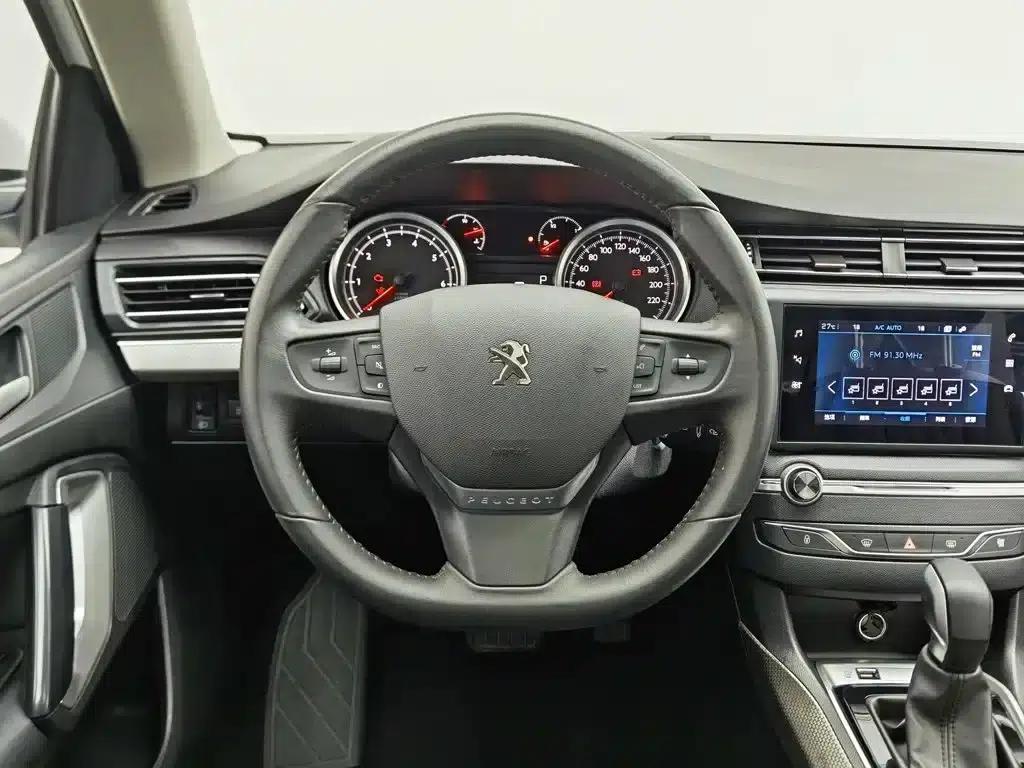 Peugeot 408 2020 360THP 10th Anniversary Edition — миниатюра 11
