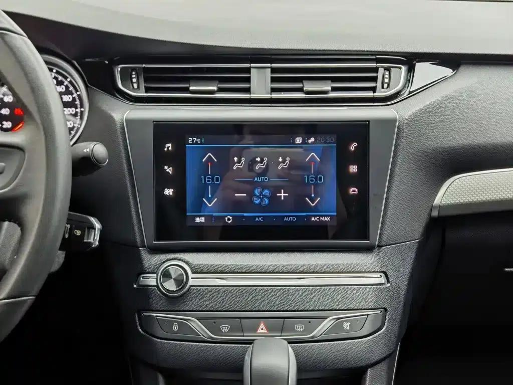 Peugeot 408 2020 360THP 10th Anniversary Edition — миниатюра 12